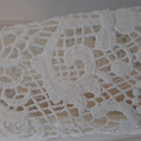 LOFT | White flowy blouse - Picture 3 of 3